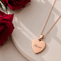 Collier cœur or rosé personnalisé - médaille gravée Florare Collier médaille cœur or rosé personnalisée Florare, gravure sur mesure, idée cadeau bijou
