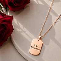 Collier plaque or rosé personnalisé - Memory Tag gravé Florare Collier plaque Memory Tag or rosé personnalisée Florare, gravure sur mesure, idée cadeau bijou