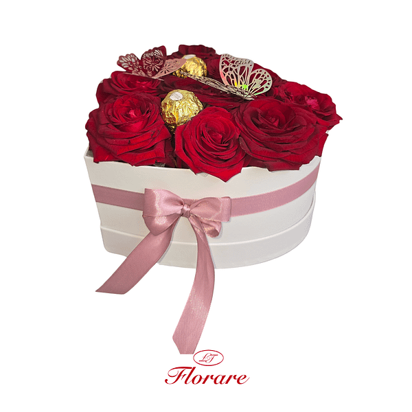 8 Boîte à fleurs cœur — 10 roses fraîches au choix | Florare