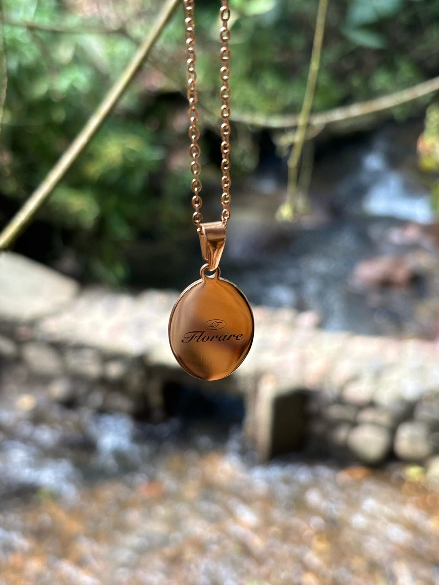 Collier personnalisé gravé Florare - bijou cadeau fait main